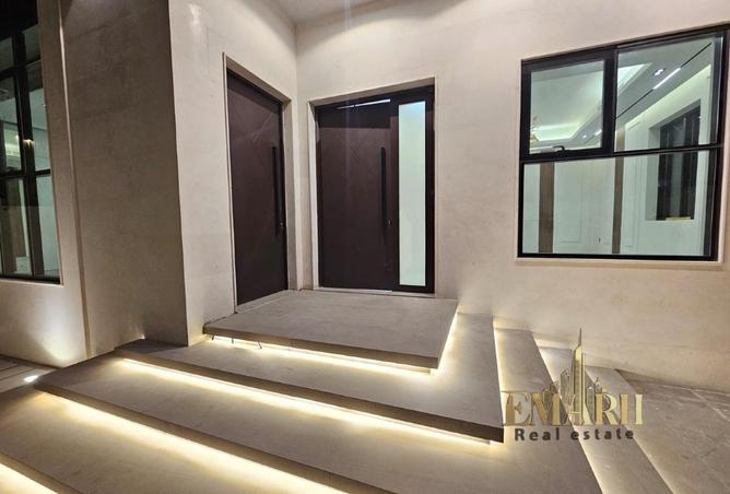 96932011 - Property Image 3
