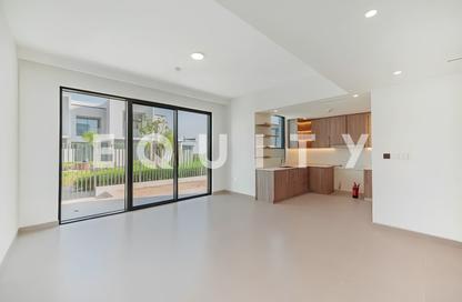 Townhouse - 4 - 4 for rent in May - Arabian Ranches 3 - Dubai