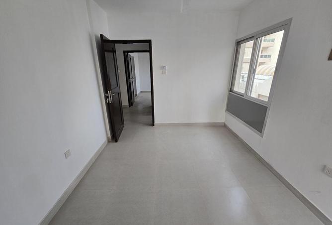 64403136 - صورة العقار 2