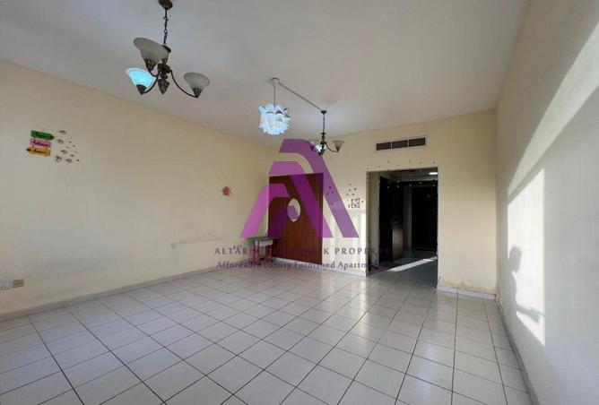 Spacious Studio | France Cluster | Al Warsan First photo 3