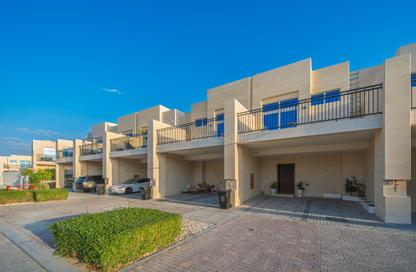 Villa - 4 Bedrooms - 3 Bathrooms for rent in Victoria - Damac Hills 2 - Dubai