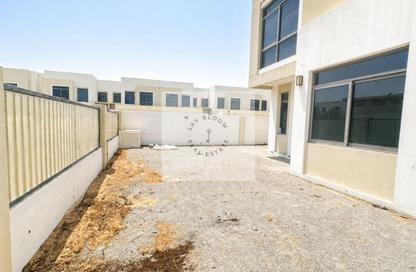 Townhouse - 4 Bedrooms - 4 Bathrooms for rent in Noor Townhouses - Town Square - Dubai