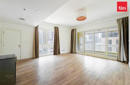Apartment - 1 Bedroom - 1 Bathroom for rent in Marina Sail - Dubai Marina - Dubai