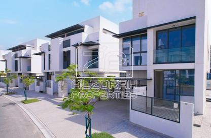 فيلا - 5 غرف نوم - 7 حمامات للبيع في جزيرة الشمس - مدينة أجمل مكان - مدينة الواجهة المائية لإمارة الشارقة - الشارقة