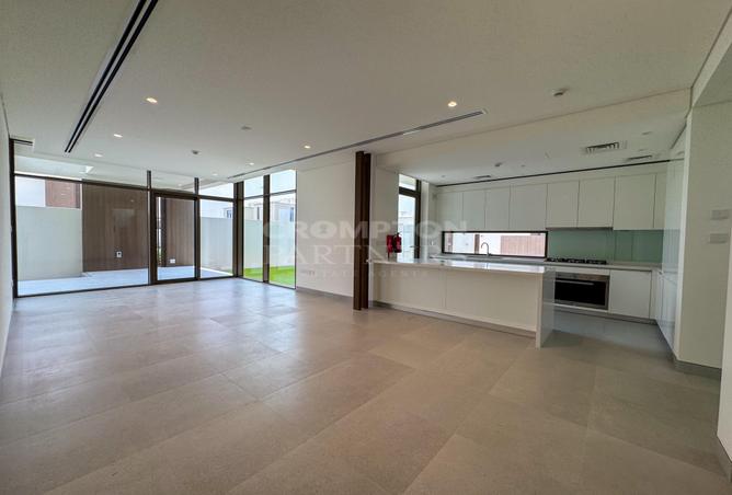 75013998 - Property Image 3