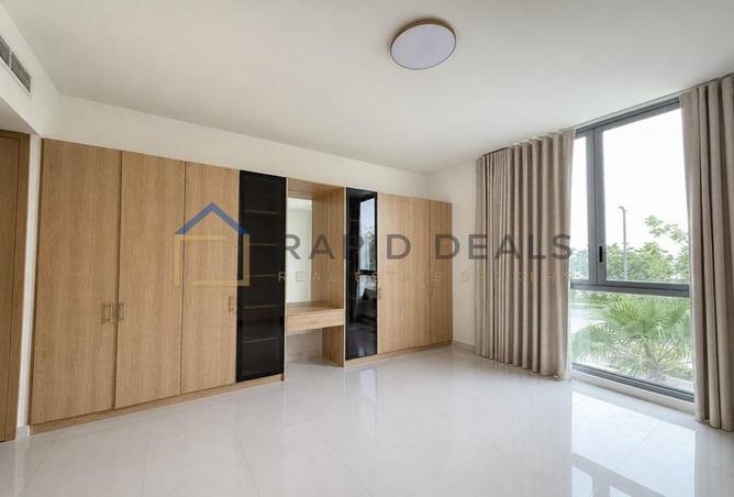 107752196 - Property Image 3
