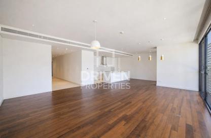 Apartment - 3 - 4 for sale in City Walk Residential Building 18A - City Walk Residential - City Walk - Dubai