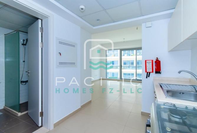135627028 - Property Image 3