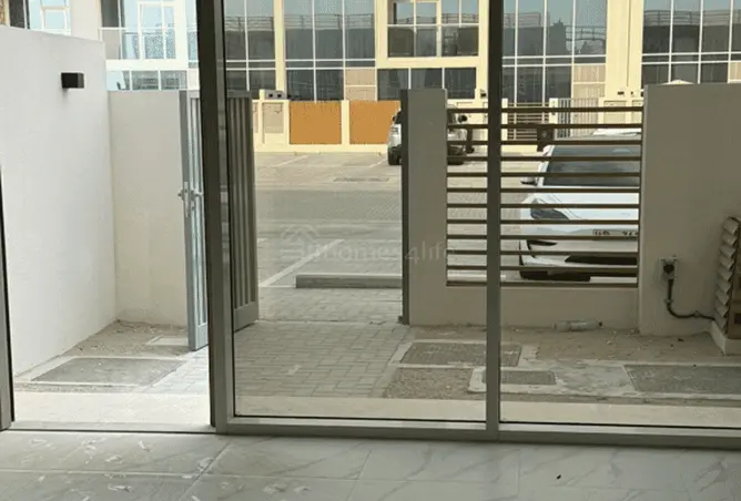 165596124 - Property Image 3
