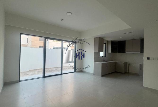 104258019 - Property Image 3