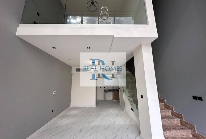 53171919 - Property Image 2