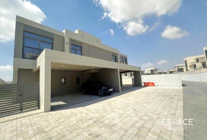83653594 - Property Main Image