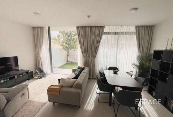 83653594 - Property Image 3