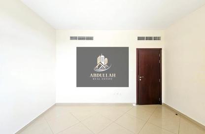 Apartment - 1 Bedroom - 2 Bathrooms for rent in Muwailih Building - Muwaileh - Sharjah