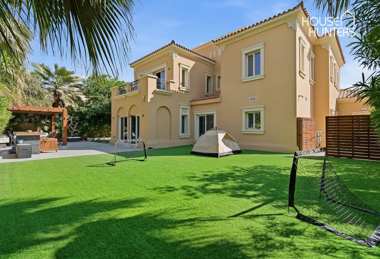 163239120 - Property Main Image