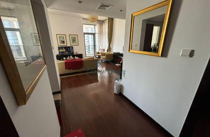 Apartment - 1 Bedroom - 2 Bathrooms for rent in Green Lakes Towers 3 - Green Lakes Towers - JLT Cluster S - Jumeirah Lake Towers - Dubai Apartment - 1 Bedroom - 2 Bathrooms for rent in Green Lakes Towers 3 - Green Lakes Towers - JLT Cluster S - Jumeirah Lake Towers - Dubai