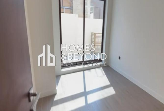 70278863 - صورة العقار 3