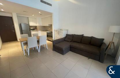 Apartment - 2 Bedrooms - 2 Bathrooms for rent in Jenna Main Square 2 - Jenna Main Square - Town Square - Dubai