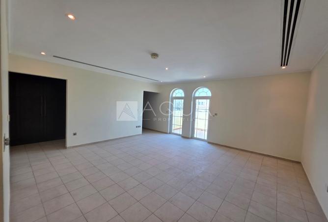 116372935 - Property Image 3