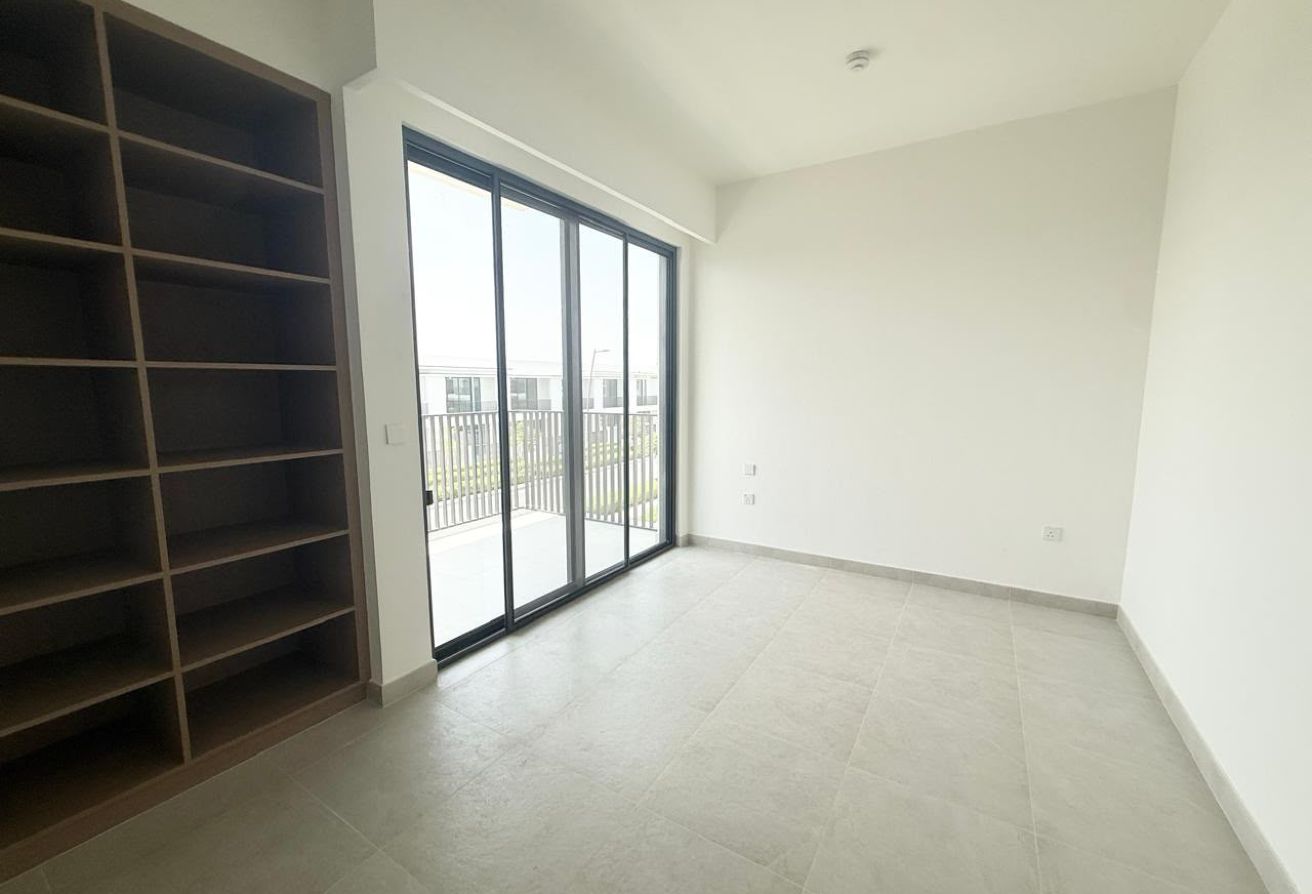 4 bedroom townhouse in Elora, The Valley: 5