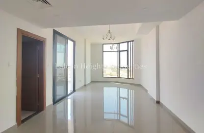 Apartment - 3 Bedrooms - 4 Bathrooms for rent in Emerald Avenue - Al Warqa'a 1 - Al Warqa'a - Dubai