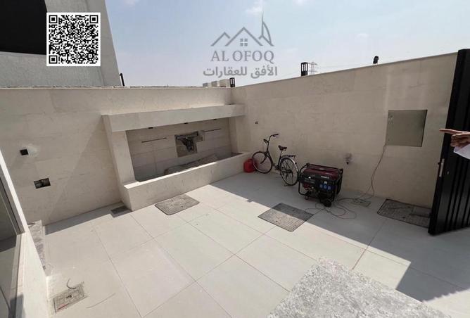 54016425 - Property Image 2