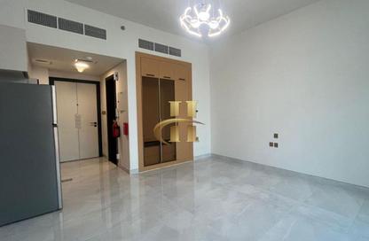 Apartment - Studio - 1 Bathroom for rent in Skyz by Danube - Arjan - Dubai