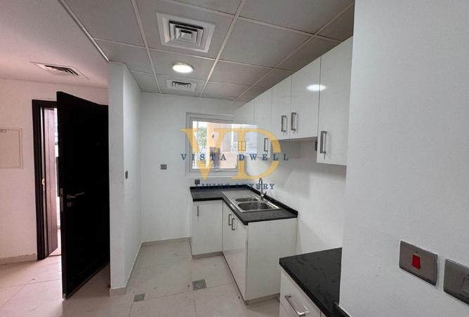 138757703 - Property Image 2
