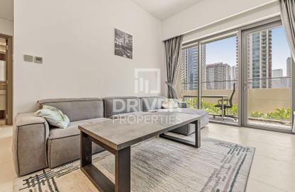 Apartment - 1 Bedroom - 1 Bathroom for sale in Burj Royale - Downtown Dubai - Dubai