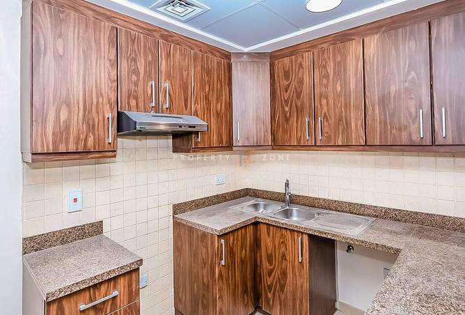 83666717 - Property Image 3