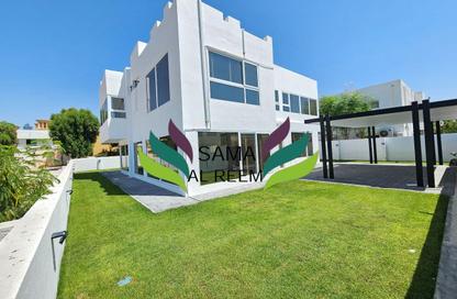 Villa - 4 - 5 for rent in Jumeirah 2 Villas - Jumeirah 2 - Jumeirah - Dubai Villa - 4 - 5 for rent in Jumeirah 2 Villas - Jumeirah 2 - Jumeirah - Dubai