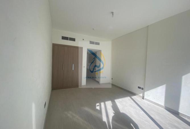 82372063 - صورة العقار 3