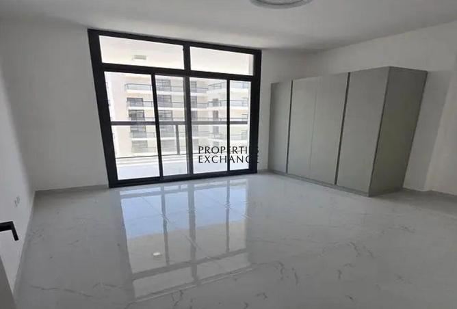 122470209 - Property Image 3