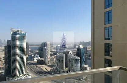 Apartment - 1 Bedroom - 1 Bathroom for sale in Boulevard Point - Downtown Dubai - Dubai