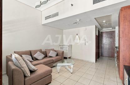 Apartment - Studio - 1 for rent in Lake Terrace - JLT Cluster D - Jumeirah Lake Towers - Dubai