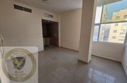 Apartment - Studio - 1 Bathroom for rent in Al Qulaya'ah - Al Sharq - Sharjah