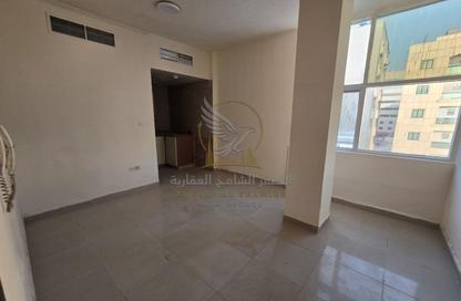 Apartment - Studio - 1 Bathroom for rent in Al Qulaya'ah - Al Sharq - Sharjah Apartment - Studio - 1 Bathroom for rent in Al Qulaya'ah - Al Sharq - Sharjah