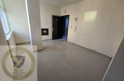 Apartment - Studio - 1 Bathroom for rent in Al Qulaya'ah - Al Sharq - Sharjah