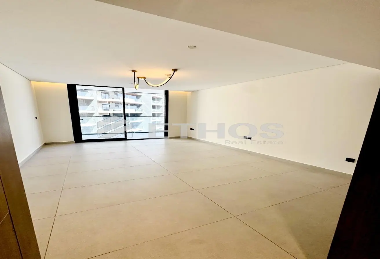 166076405 - Property Main Image