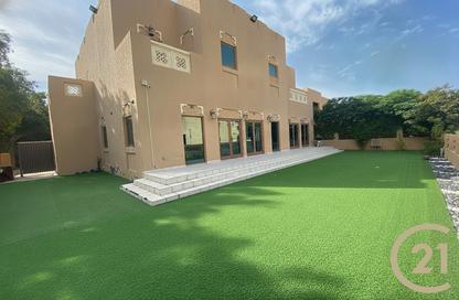 Villa - 5 - 6 for sale in Dubai Style - North Village - Al Furjan - Dubai Villa - 5 - 6 for sale in Dubai Style - North Village - Al Furjan - Dubai