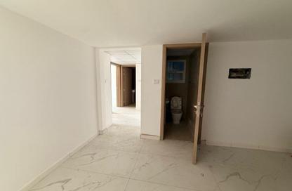 Apartment - 2 Bedrooms - 2 Bathrooms for rent in Abu Shagara building - Abu shagara - Sharjah
