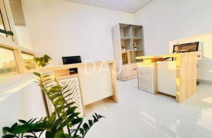 Office Space - Studio - 1 Bathroom for rent in Silver Home Building - Hor Al Anz - Deira - Dubai