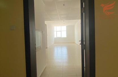 Apartment - 1 - 1 for rent in Union Tower - Al Seer - Ras Al Khaimah