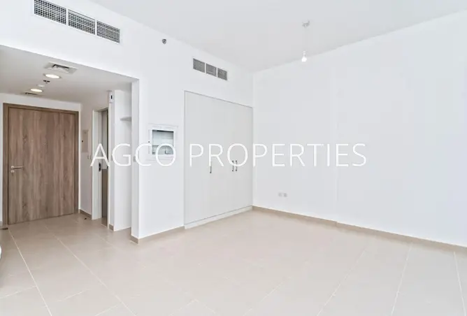 152393020 - Property Image 2
