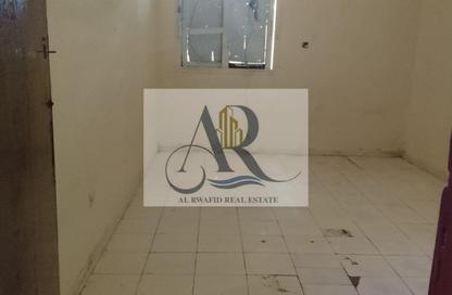 Labor Camp - Studio - 7+ Bathrooms for rent in Al Sajaa S - Al Sajaa - Sharjah Labor Camp - Studio - 7+ Bathrooms for rent in Al Sajaa S - Al Sajaa - Sharjah