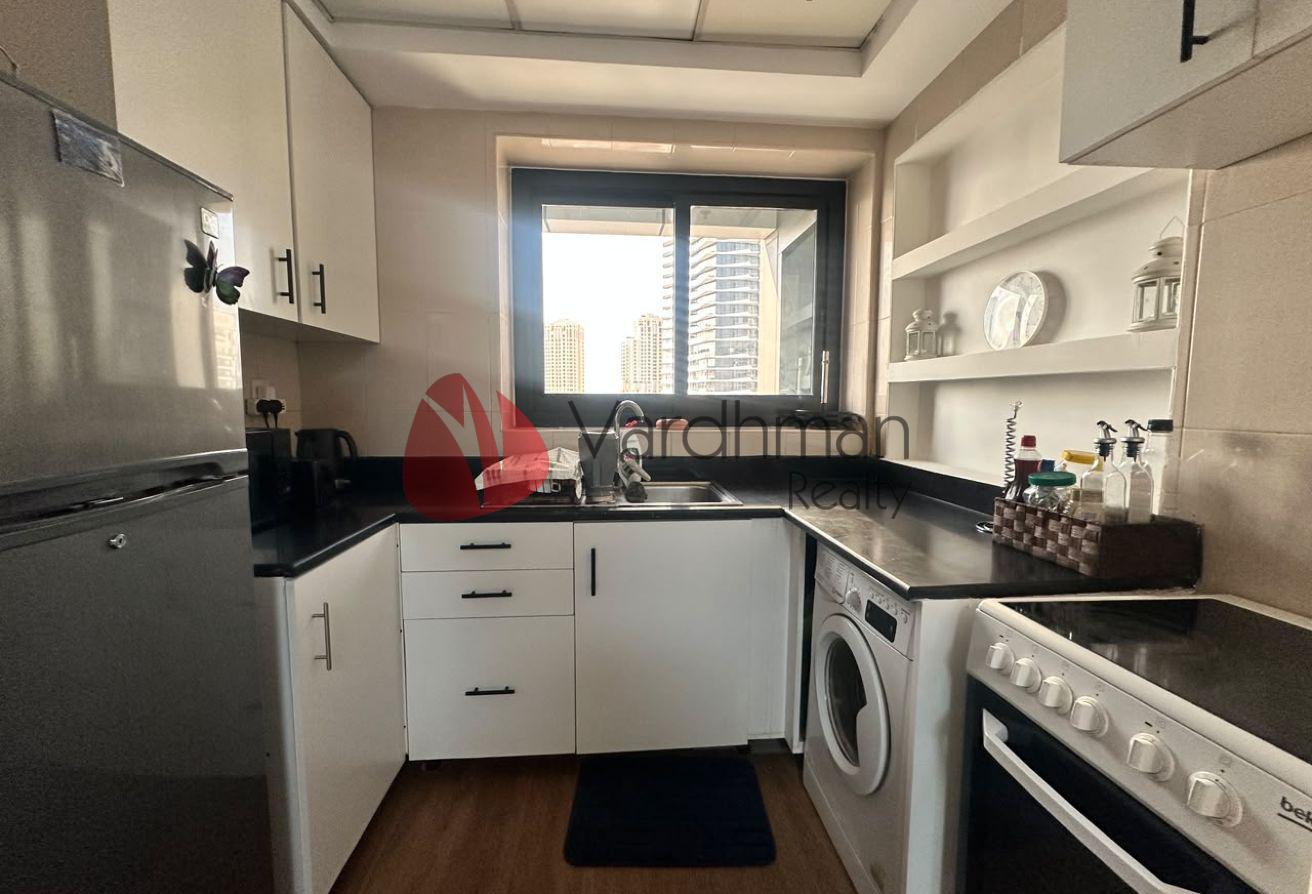 Full Marina Views | Furnished & Renovated | Vacant photo 5