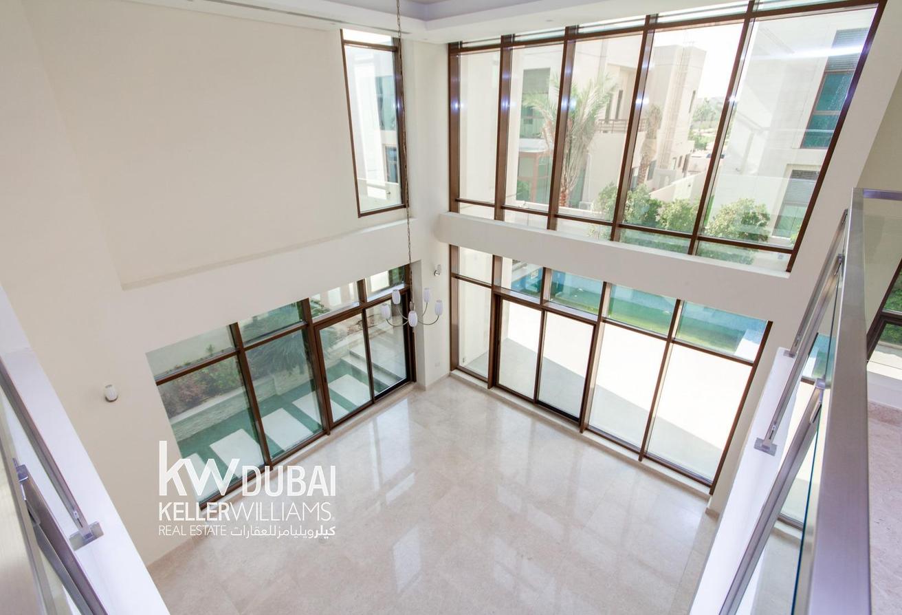 SINGLE ROW | LARGE PLOT | LANDSCAPED photo 12