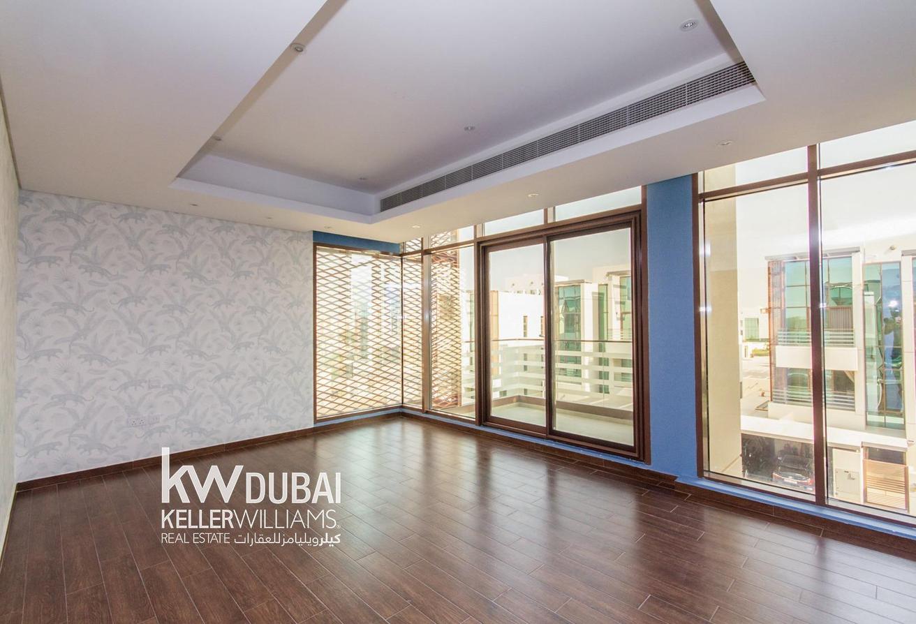 SINGLE ROW | LARGE PLOT | LANDSCAPED photo 25
