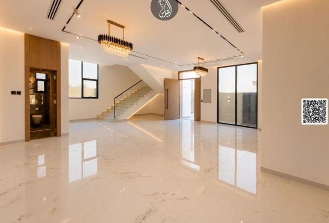 121120471 - Property Image 2