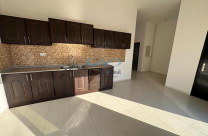 Apartment - 2 - 2 for rent in Mohamed Bin Zayed Centre - Mohamed Bin Zayed City - Abu Dhabi